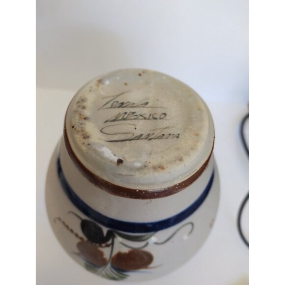 Mexican Folk Art Vase Tonala Pottery marked Tonala J Santana 6" Tall - Picture 7 of 8